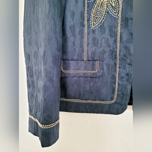 Alfred Dunner Women's Business/Office Blazer Embroidered/Beaded Crinkle Blue 12P - Picture 6 of 16